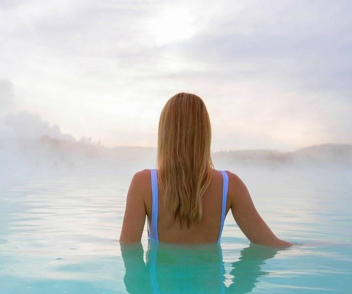 Benefits-of-Salt-Water-Hot-Tub-Hot-Spring-Spas-e1667841523390